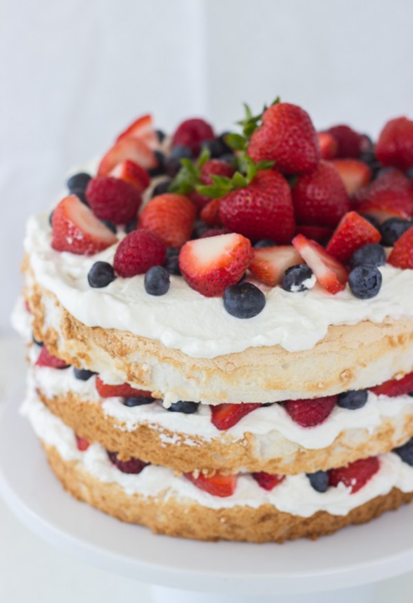 Angel Food Cake with Whipped Cream