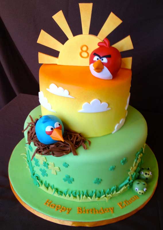 Angry Birds Cake