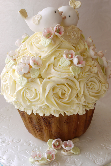 Anniversary Giant Cupcake Cake