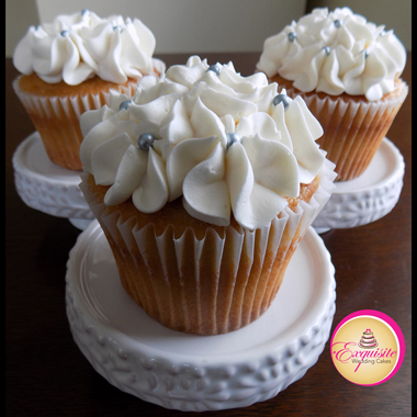 Blue Cupcakes with Sugar Pearls