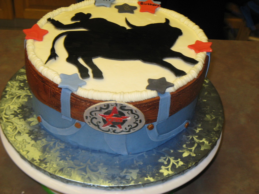 Bucking Bull Cake