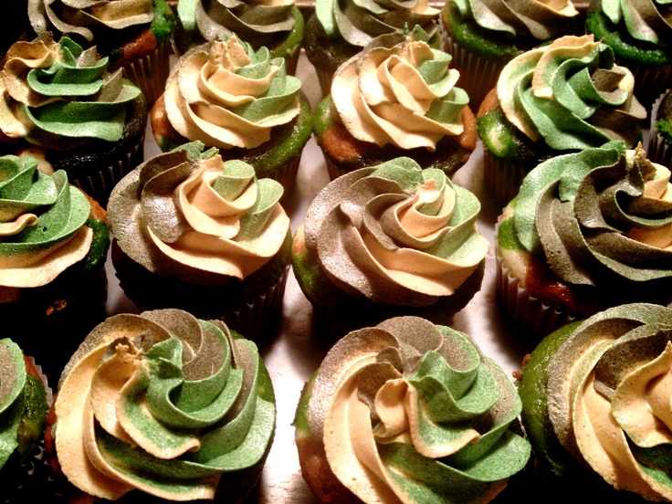 Camouflage Cupcakes