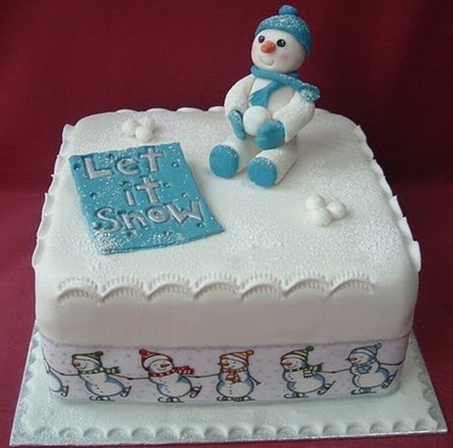 Christmas Cake with Snow