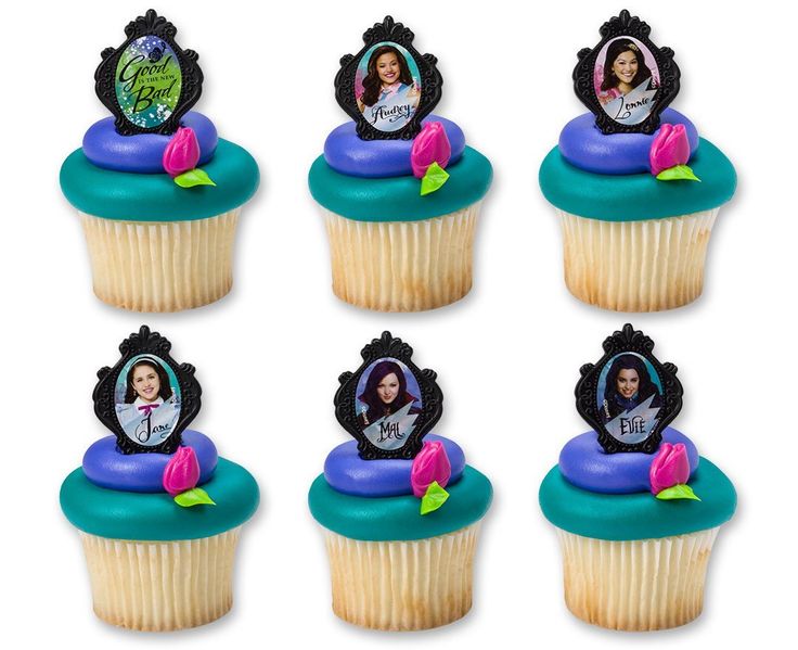 5 Photos of Disney Descendants Cake And Cupcakes