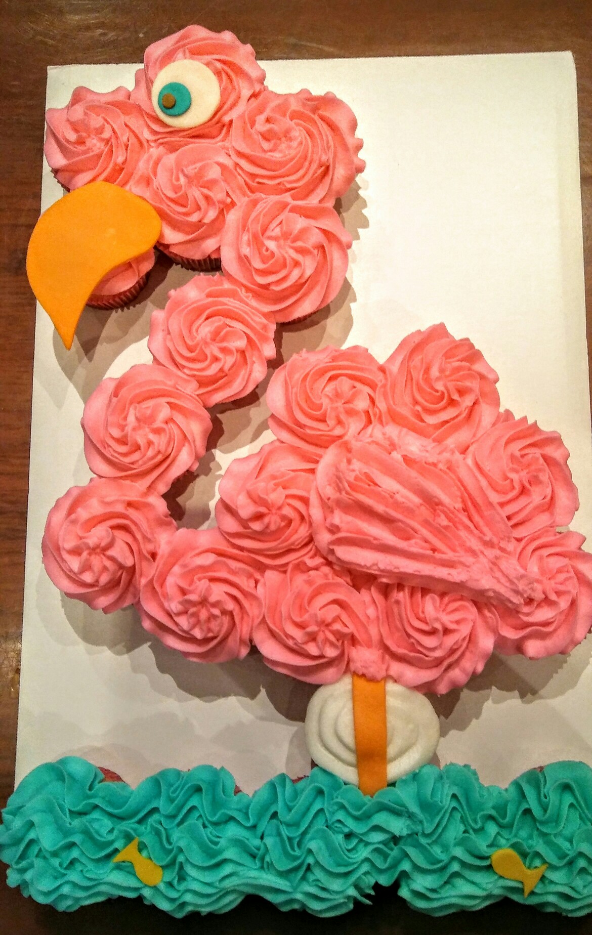 Flamingo Cupcake Pull Apart Cake