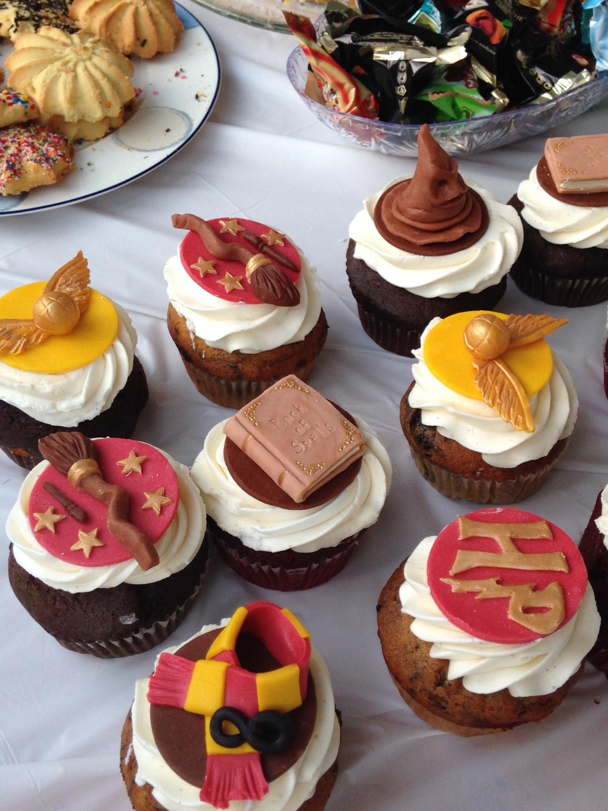 Harry Potter Themed Cupcakes.