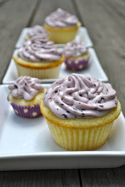 Lemon Cupcakes with Cream Cheese Frosting