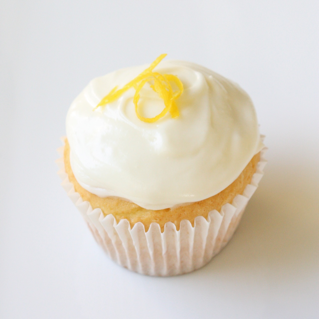 Lemon Cupcakes with Cream Cheese