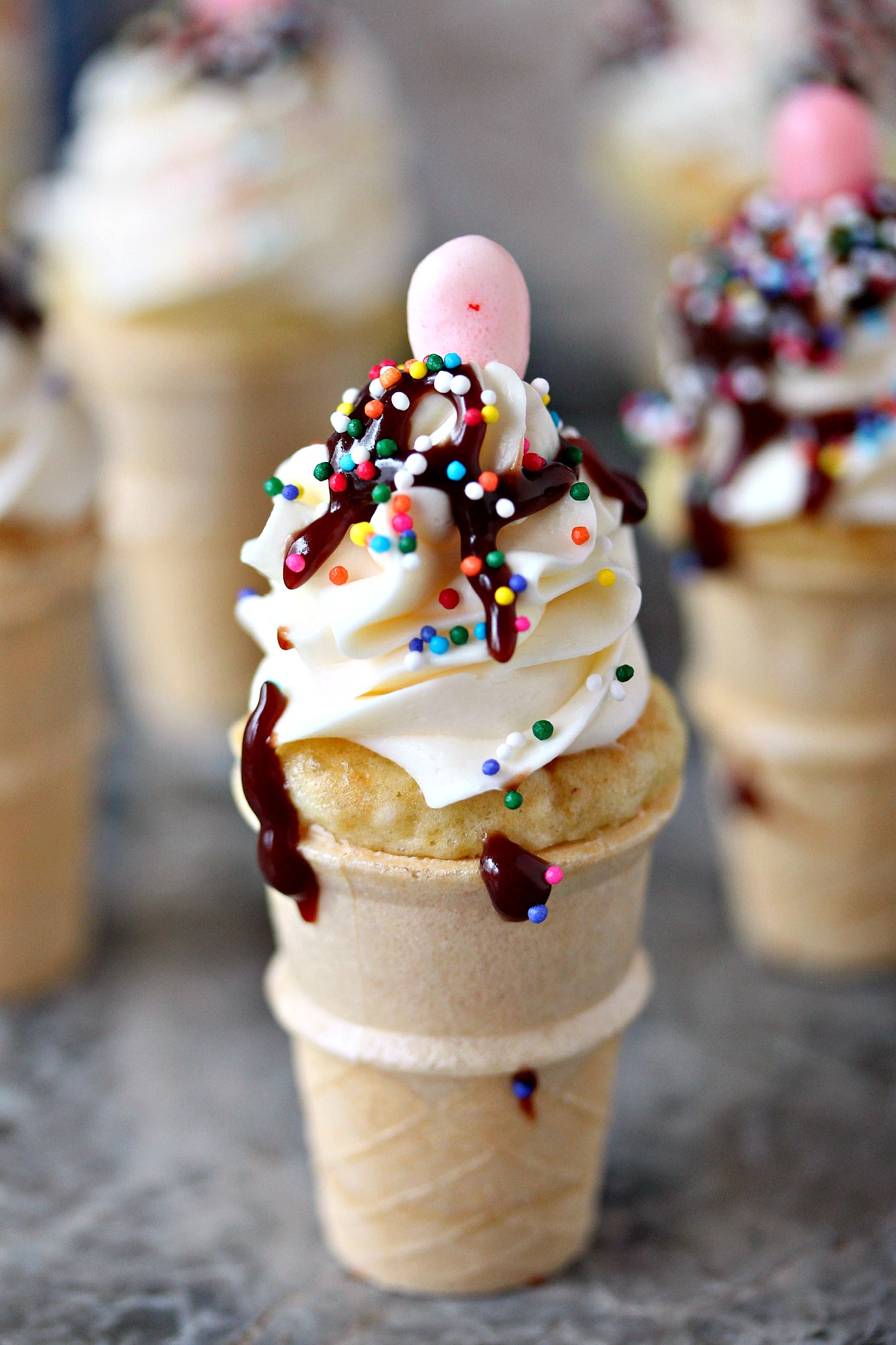 7 Photos of Made From Ice Cream Cones Cupcakes