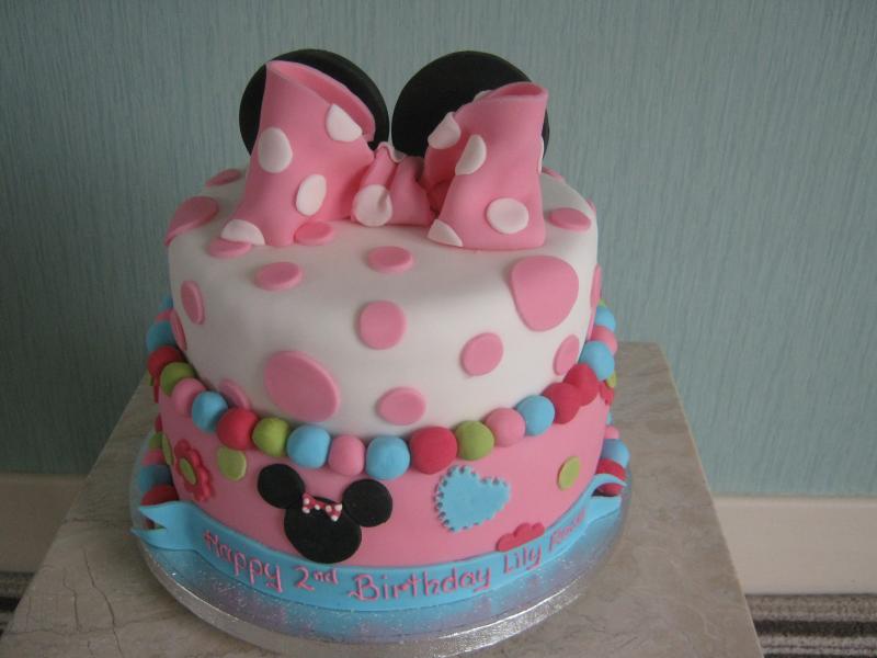 Minnie Mouse Birthday Cake