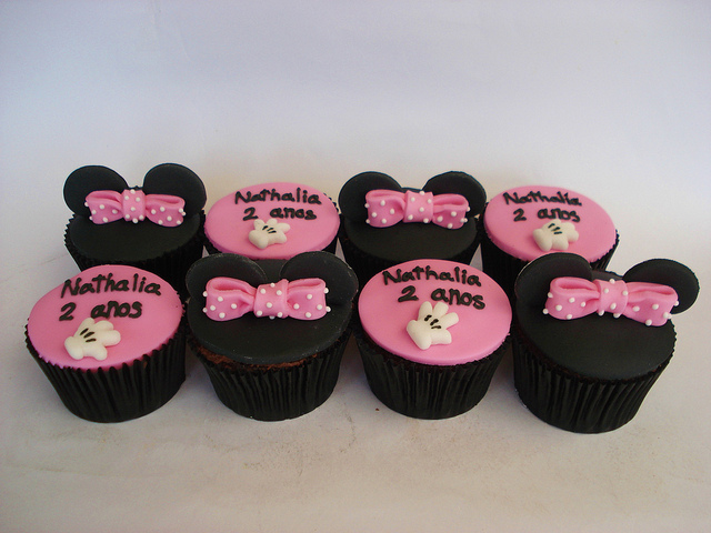 Minnie Mouse Birthday Party Cupcakes