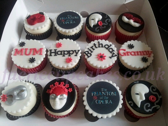 Phantom of Opera Cupcakes