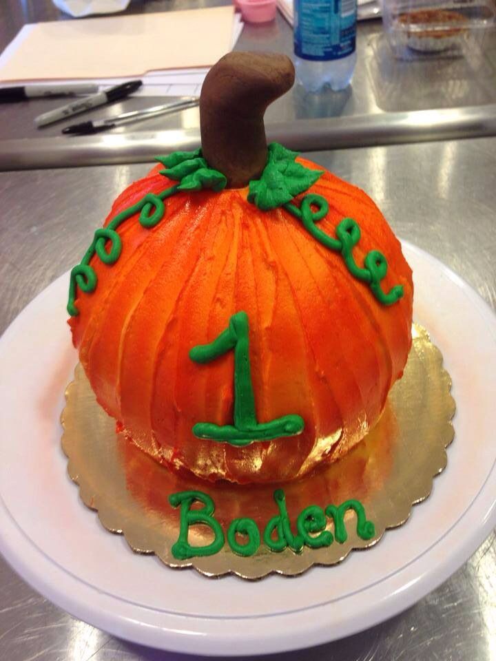 Pumpkin Birthday Cake