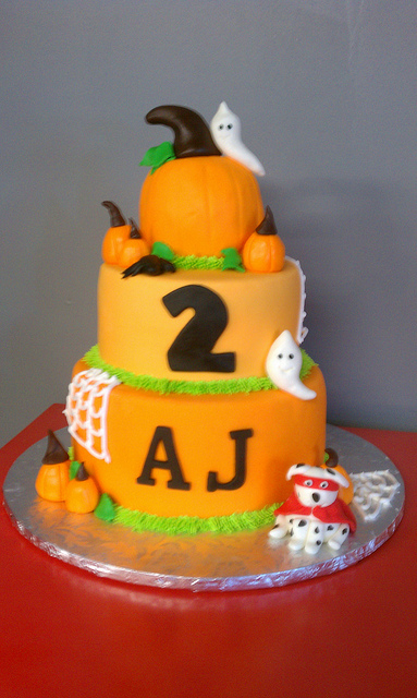 Pumpkin Birthday Cake