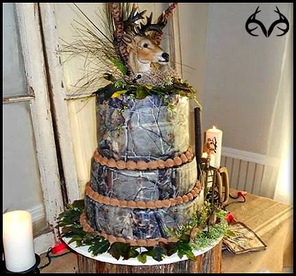 Realtree Camo Wedding Cakes