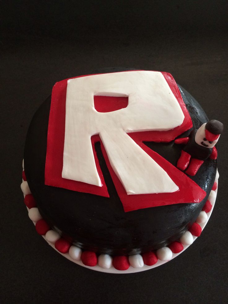 Roblox Birthday Cake