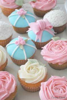 Shabby Chic Cupcakes