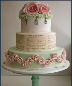 Shabby Chic Wedding Cake