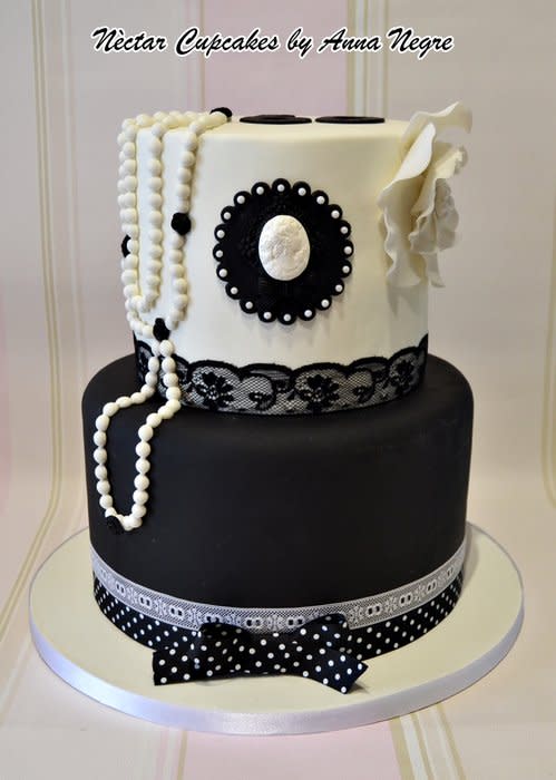 Vintage Black and White Cake