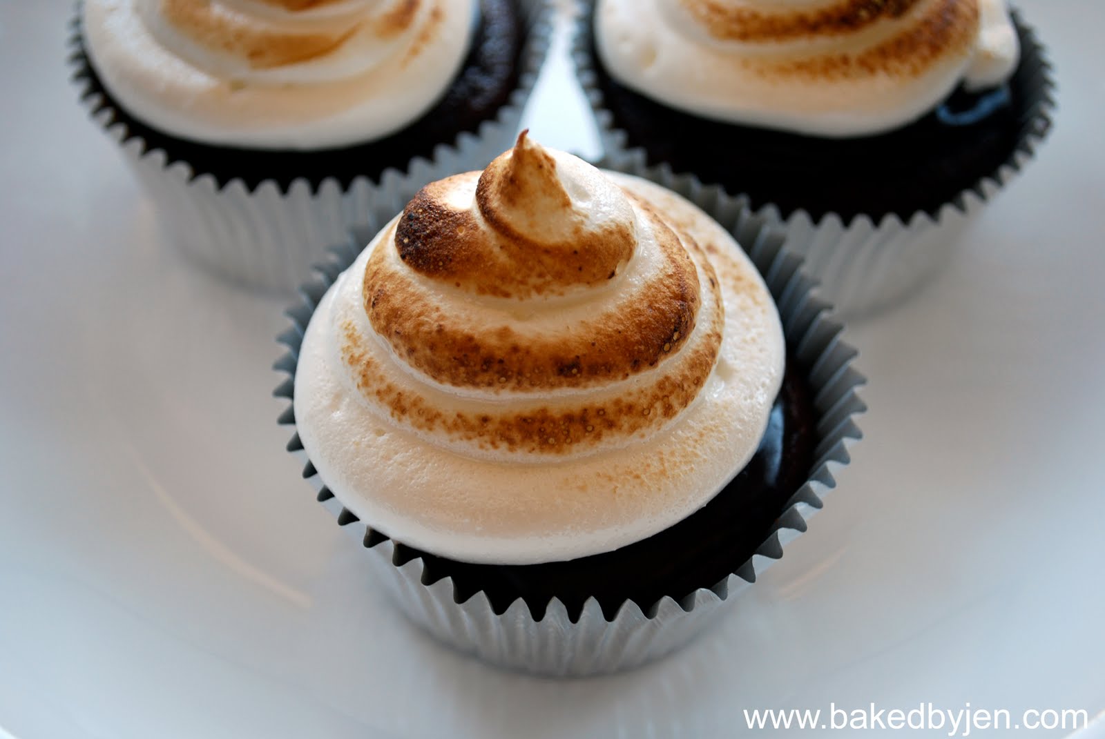 Cream Filled Chocolate Cupcakes