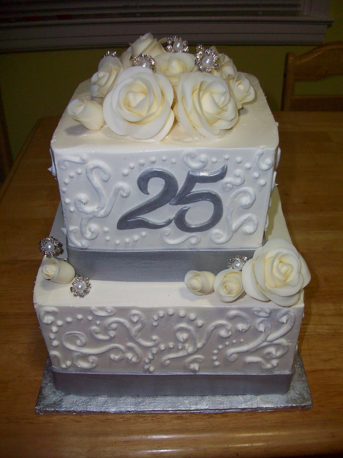 12 Photos of 25th Anniversary Cakes