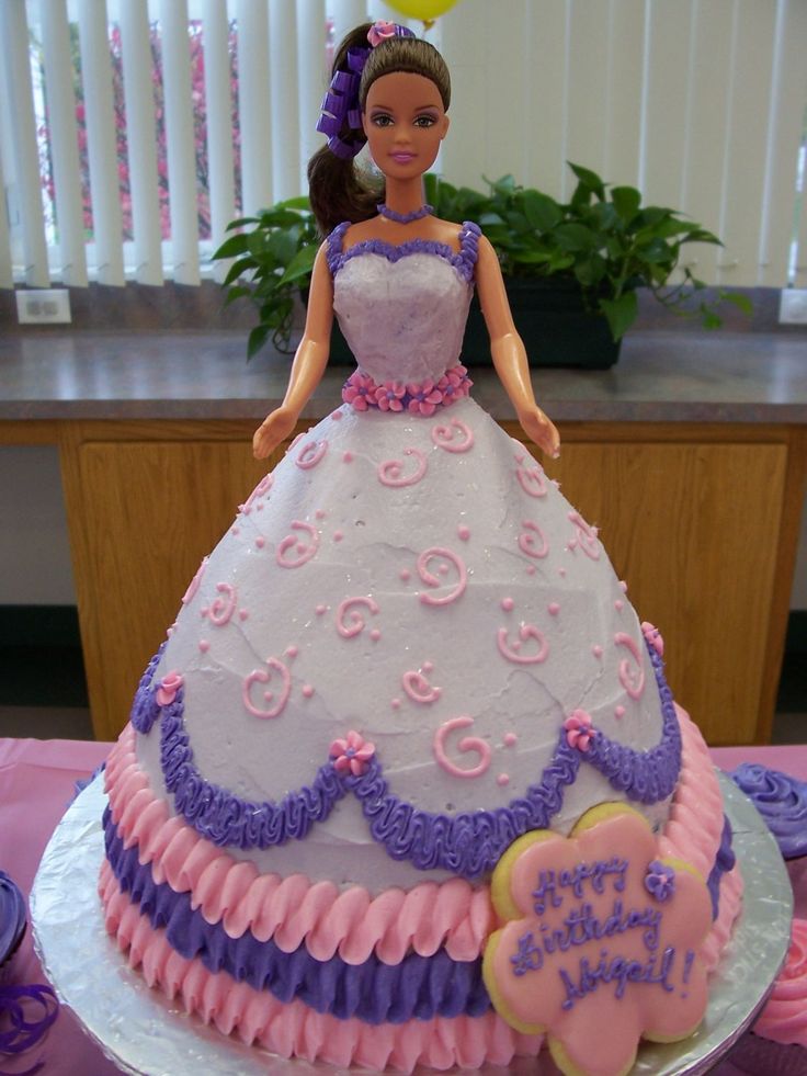 12 Photos of Barbie Birthday Cakes With Flowers Easy