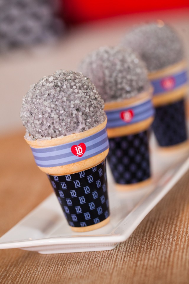 10 Photos of Ice Cream Cone Microphones Cupcakes