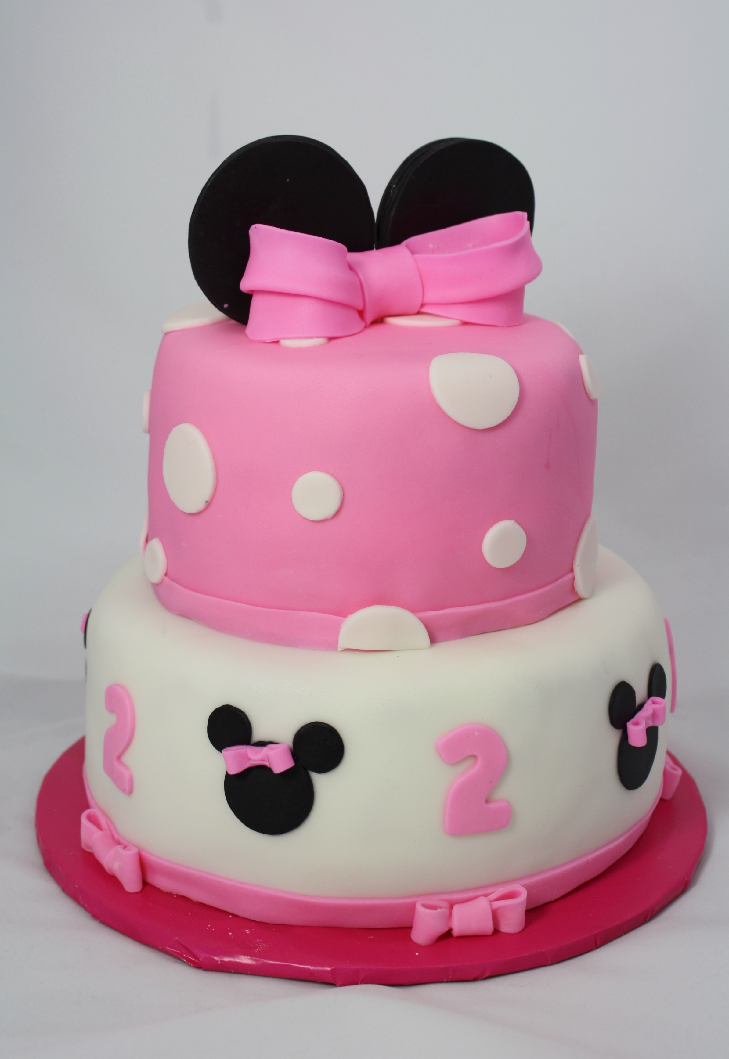 Minnie Mouse Fondant Birthday Cake