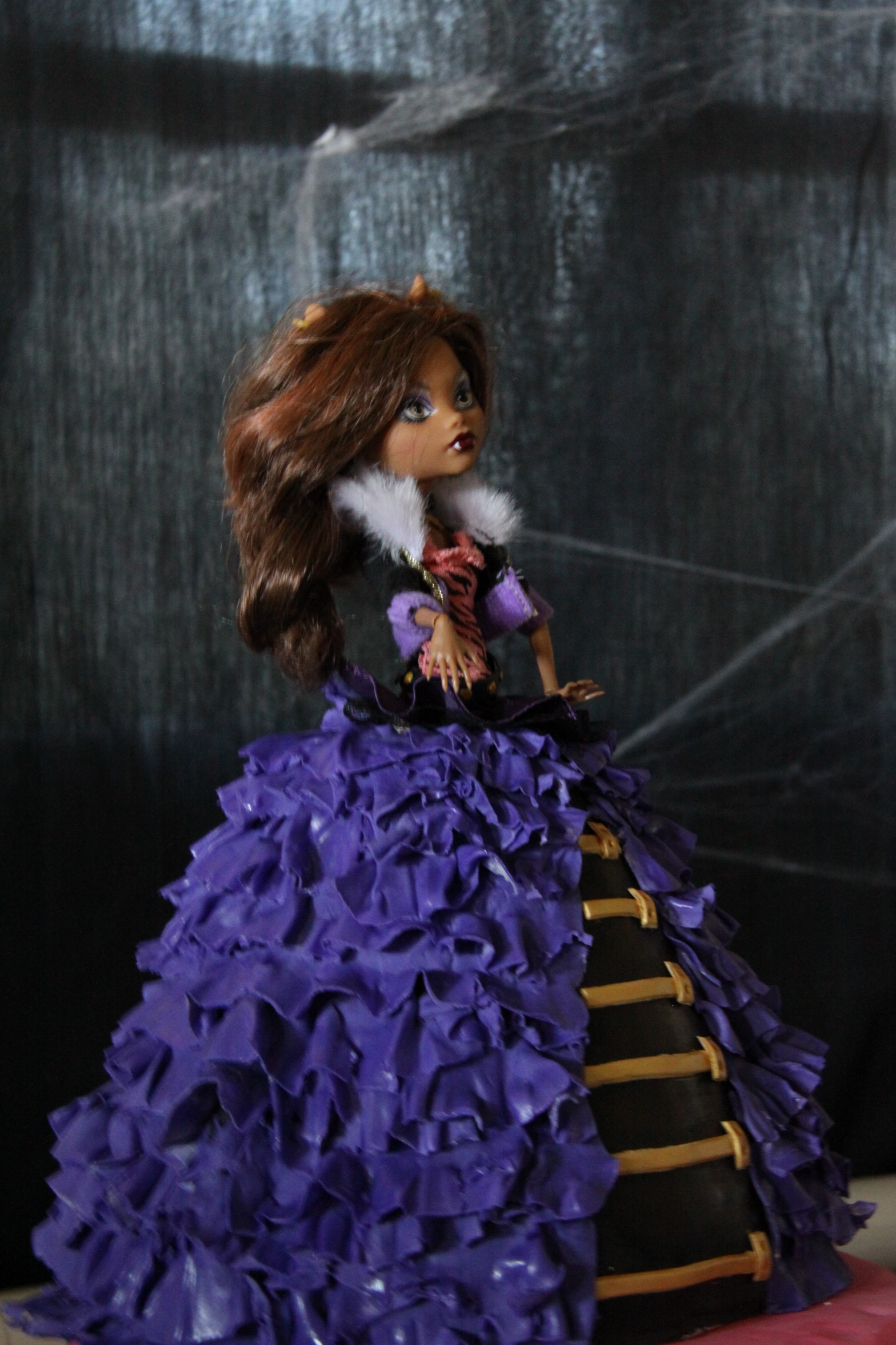 Monster High Clawdeen Wolf Birthday Cake