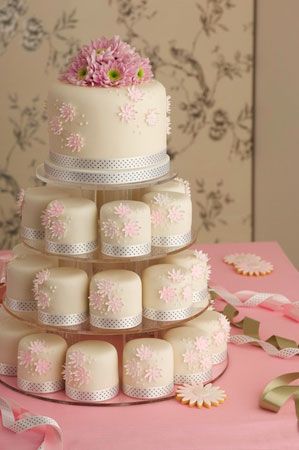 Pink Mini Wedding Cakes