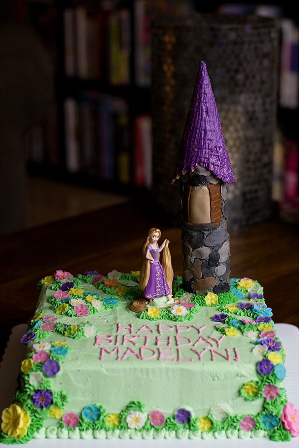 Rapunzel Birthday Cake