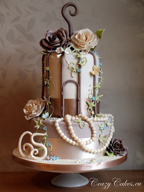 Vintage Wedding Cake Decorations