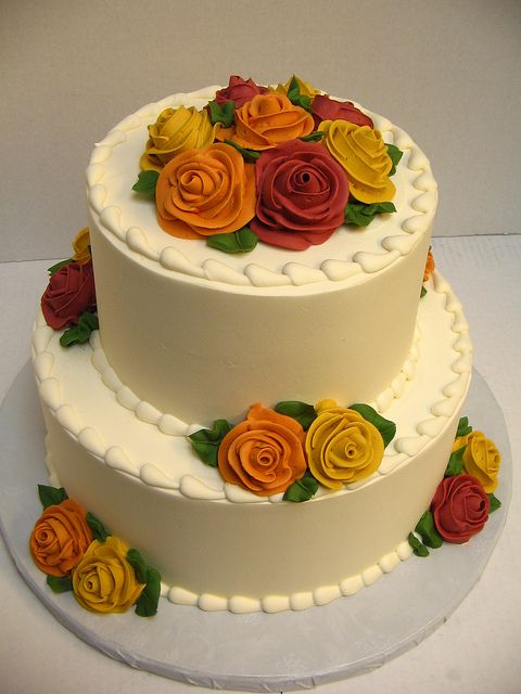 Wedding Cake Buttercream Roses