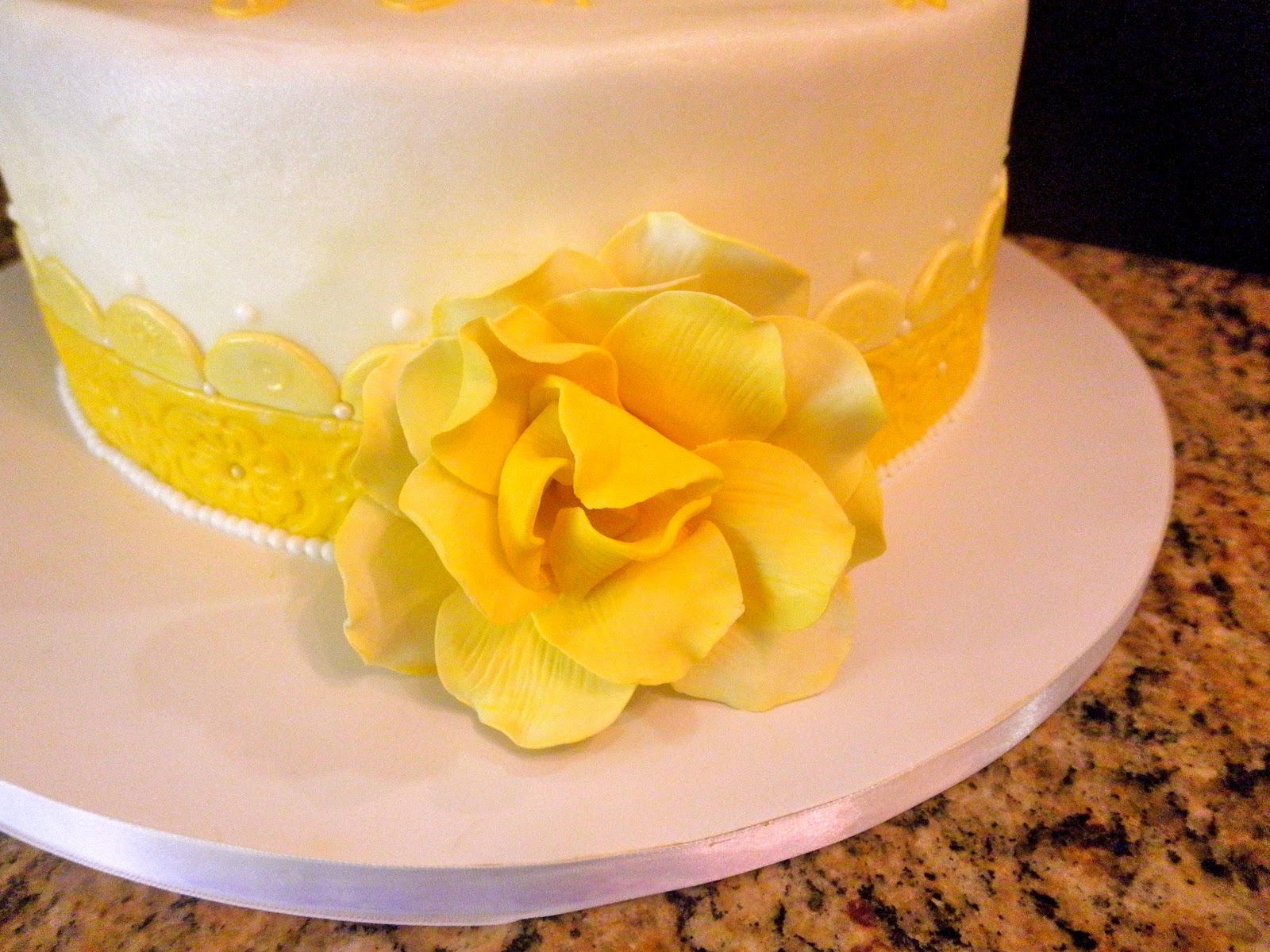 Yellow Rose Birthday Cake