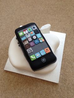 Apple Computer Cake