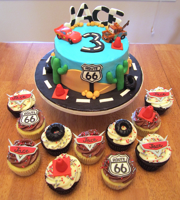 Car Birthday Cake Cupcakes