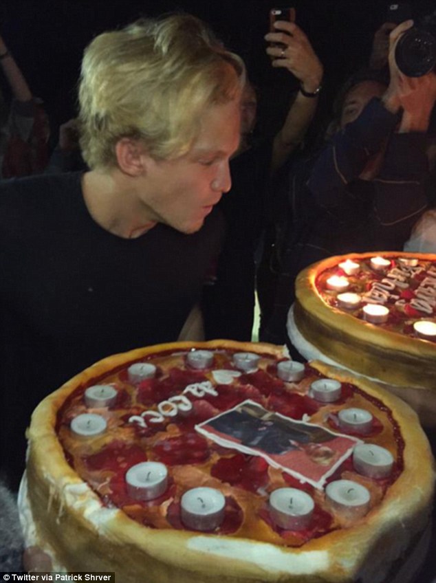 Cody Simpson Birthday Cake