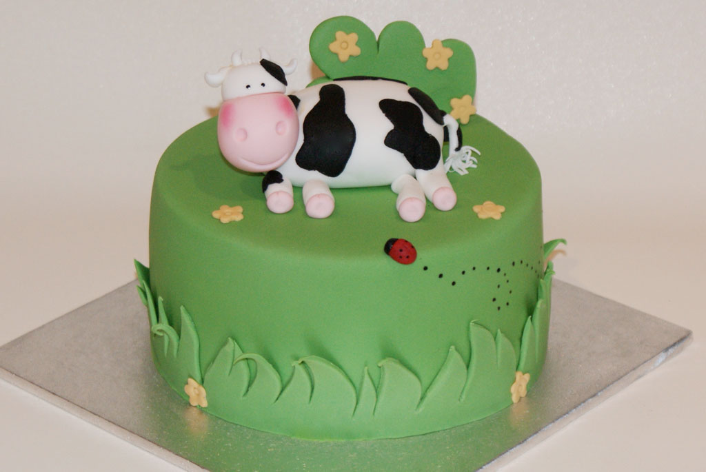 Cow Birthday Cake Ideas