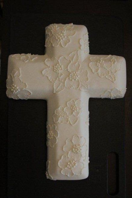 Cross Brushed Embroidery Cake