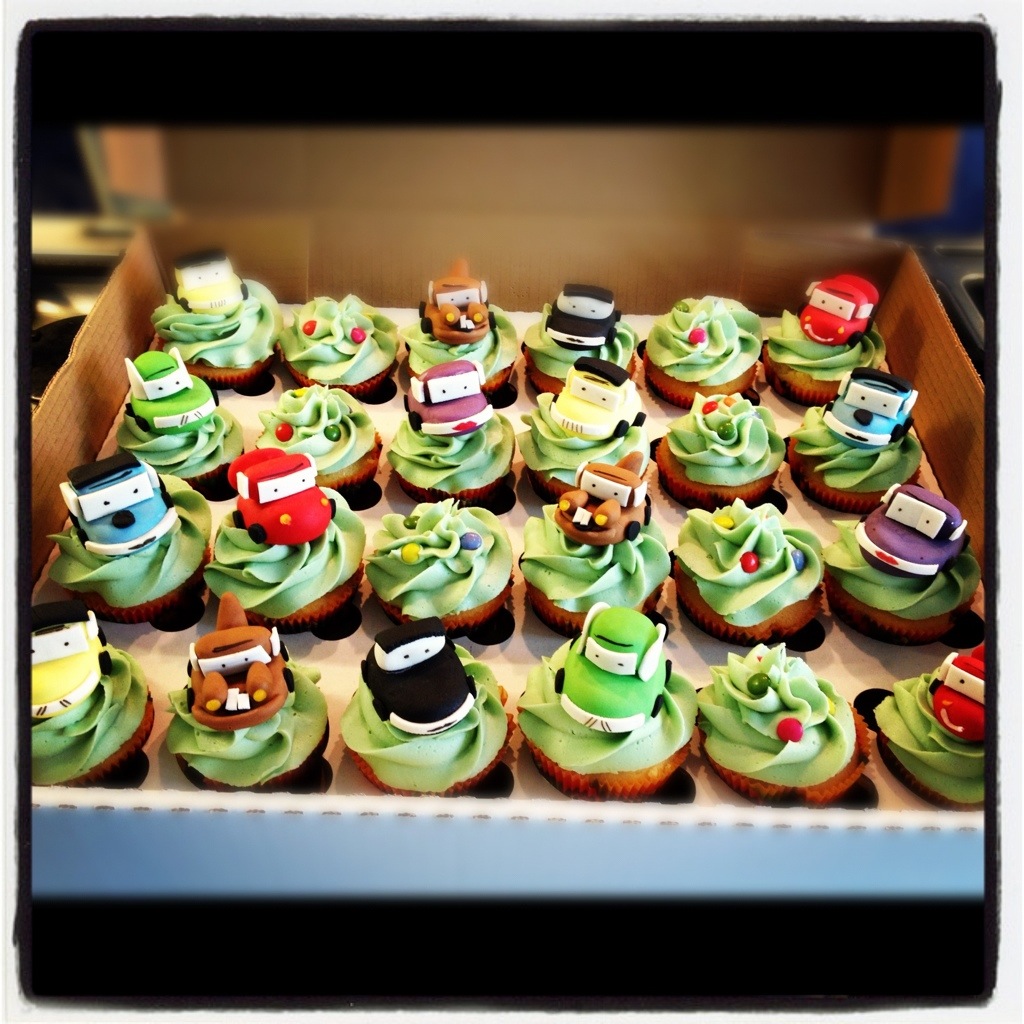 Disney Cars Cupcake Cake