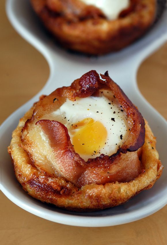 Dutch Baby Pancake with Bacon and Egg