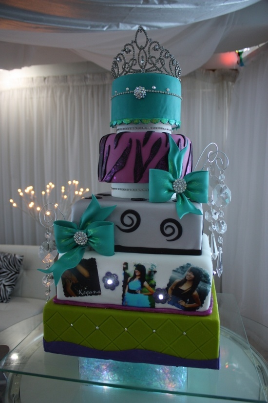 Extravagant Quinceanera Cake