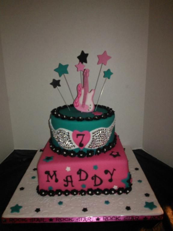 Girls Rock Star Cake