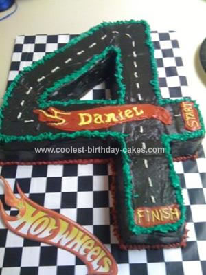 Hot Wheels Race Track Cake