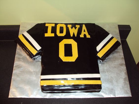 Iowa Hawkeye Birthday Cake