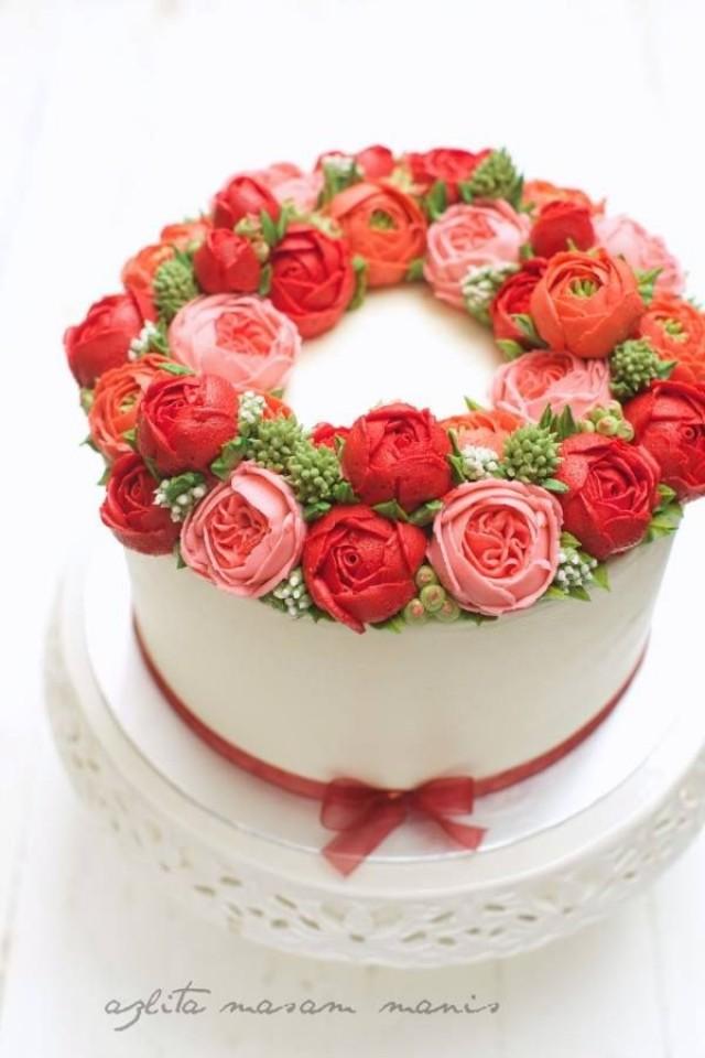 Korean Flower Buttercream Birthday Cake