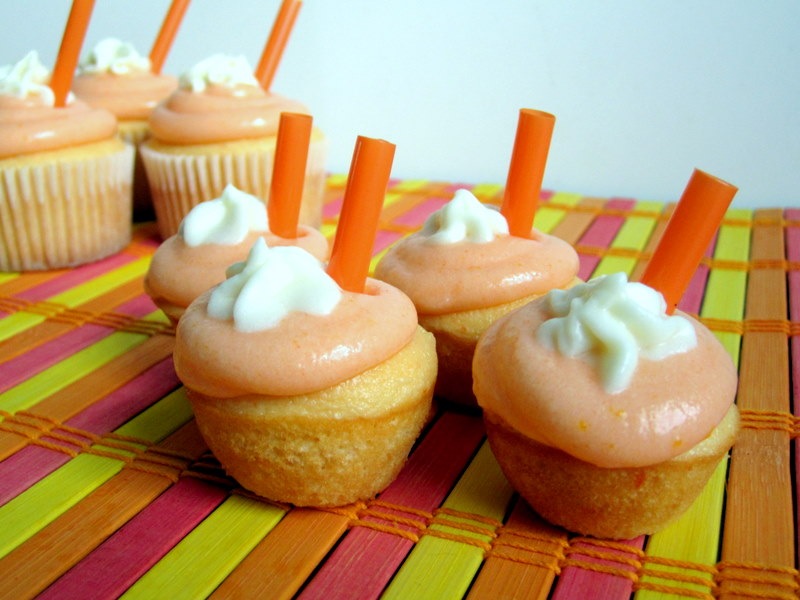 Orange Cream Soda Cupcakes