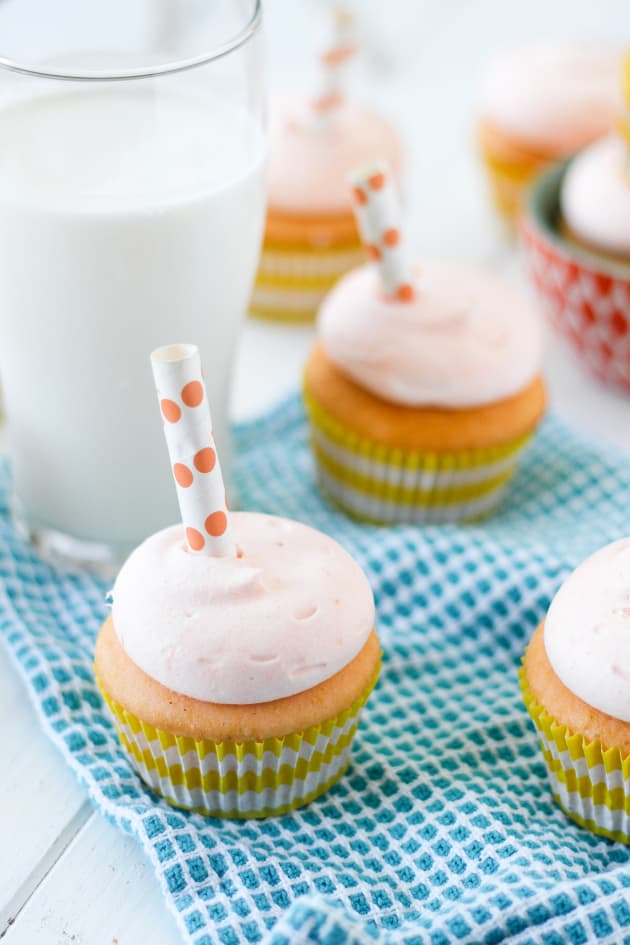 Orange Creamsicle Cupcakes