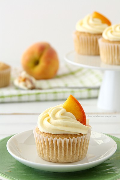 Peaches and Cream Cupcakes