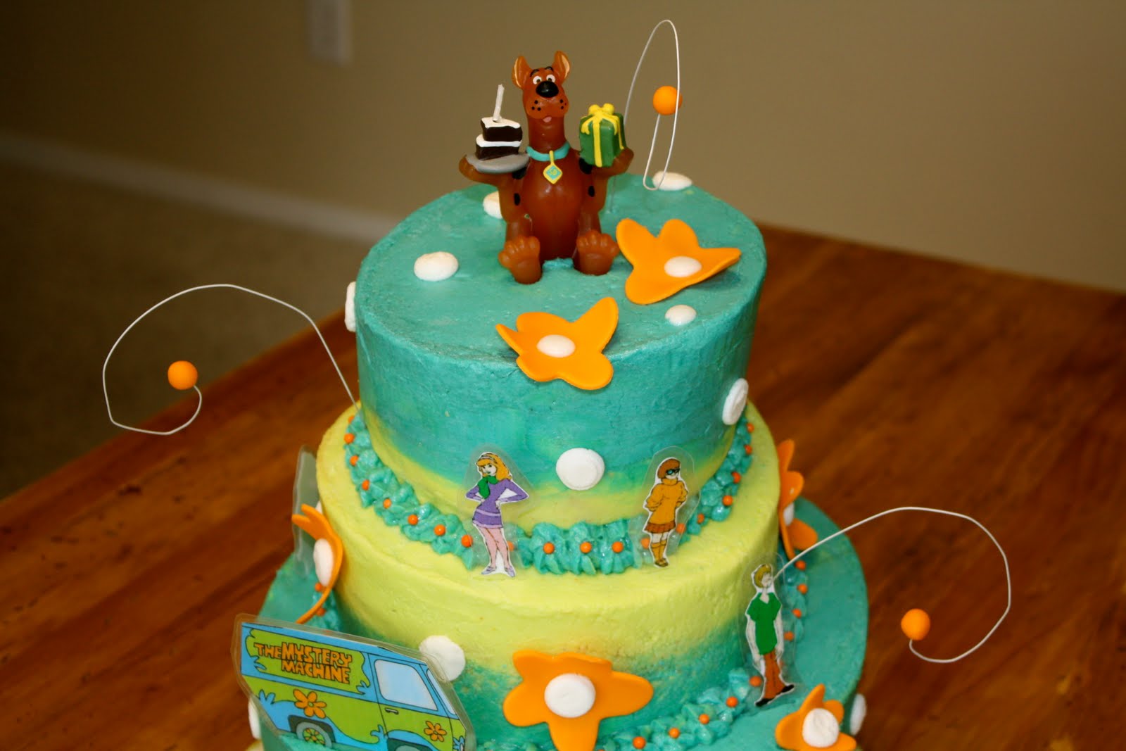 Scooby Doo Cake